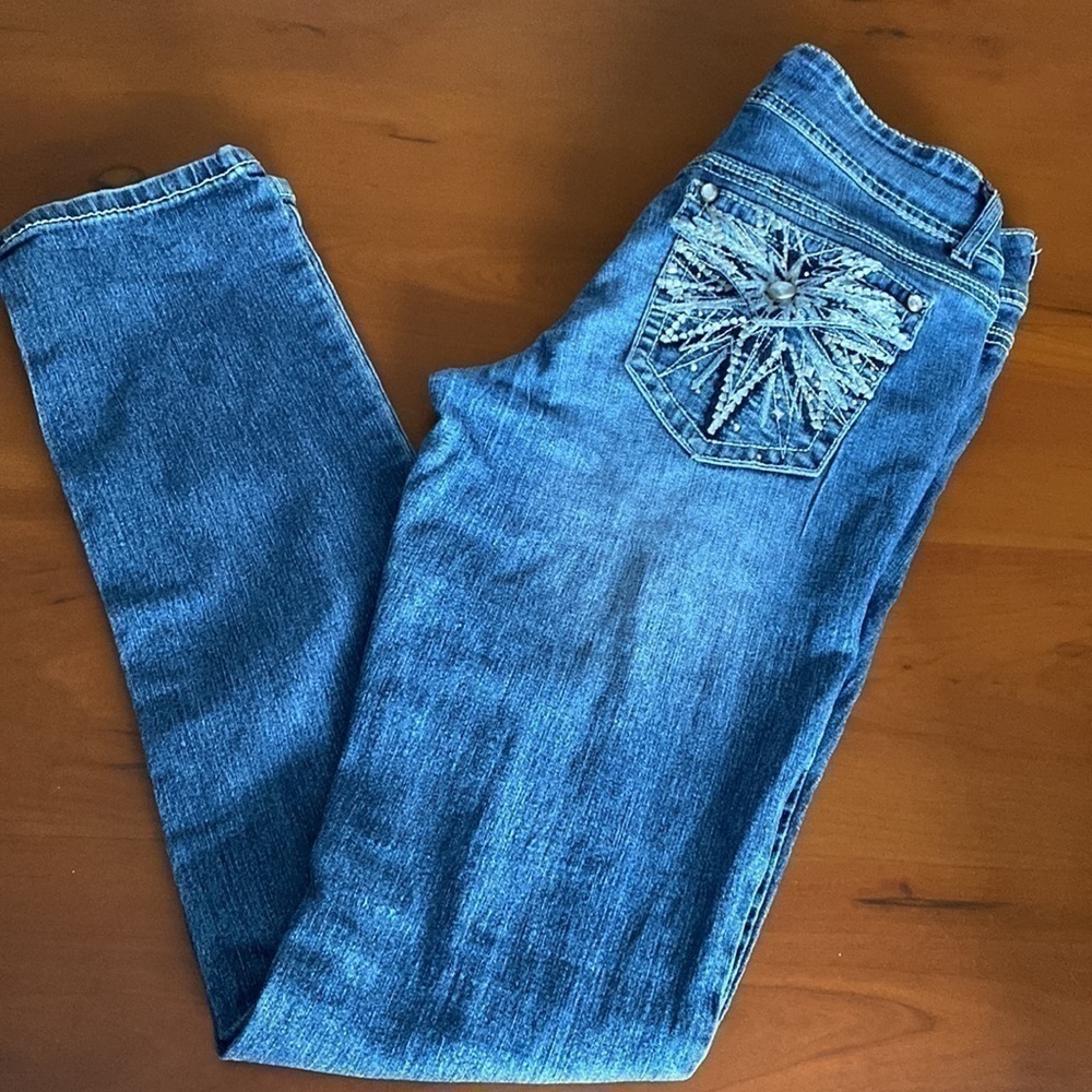 Low rise skinny jeans by L.E.I​​​​​​​​​​​​​​​